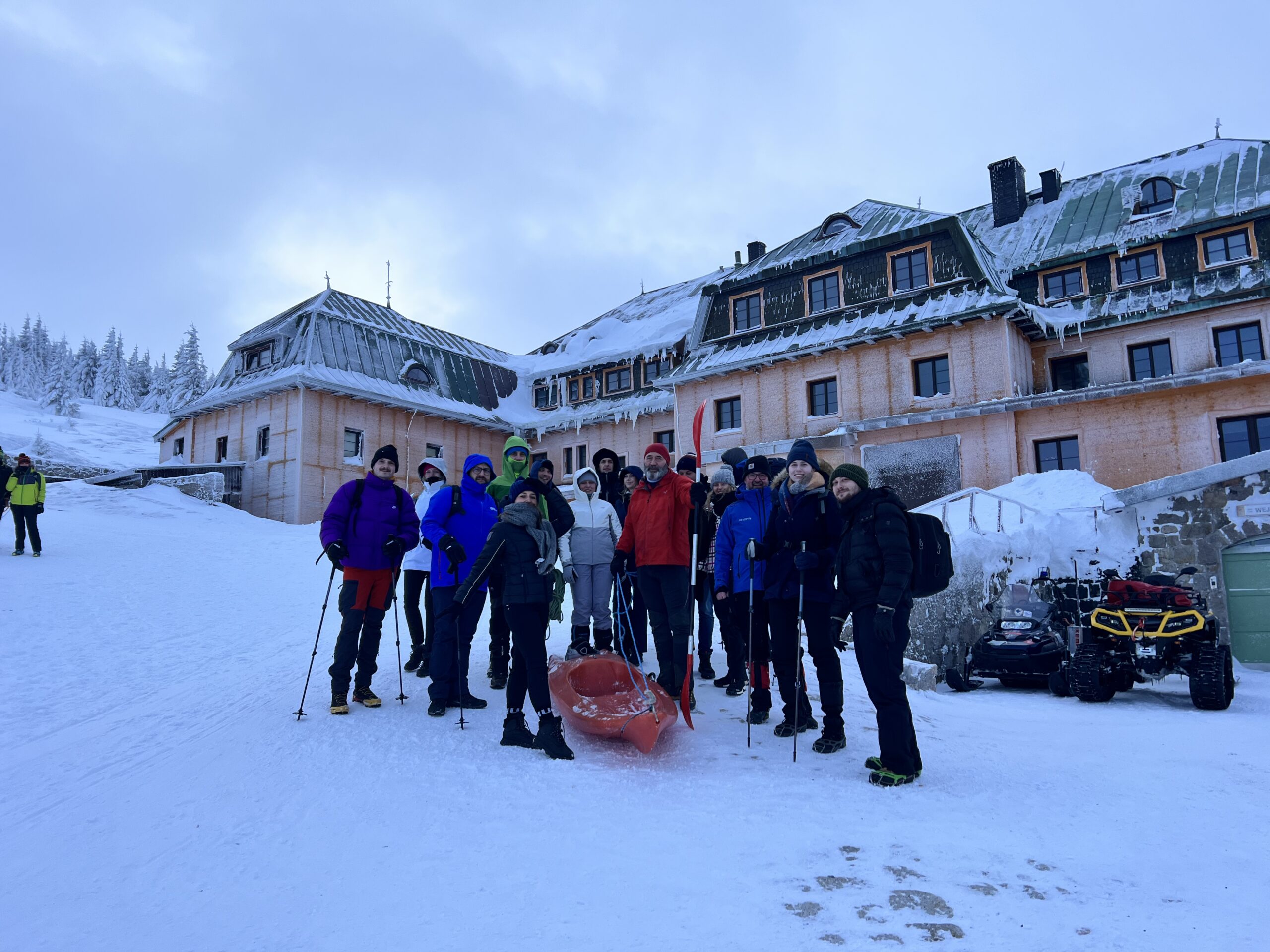 chirurgiczna-dyskusja-chicamp-scaled